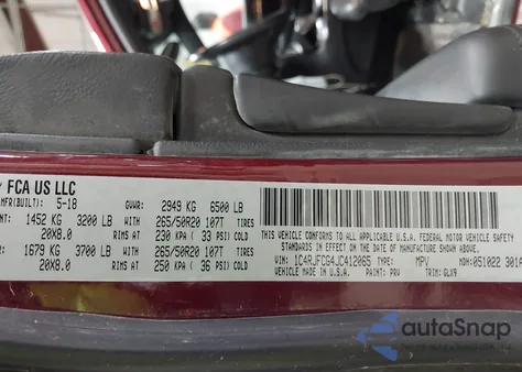 2018 Jeep Grand Cherokee Overland 4X4 z USA, uszkodzony, nr VIN 1C4RJFCG4JC412065